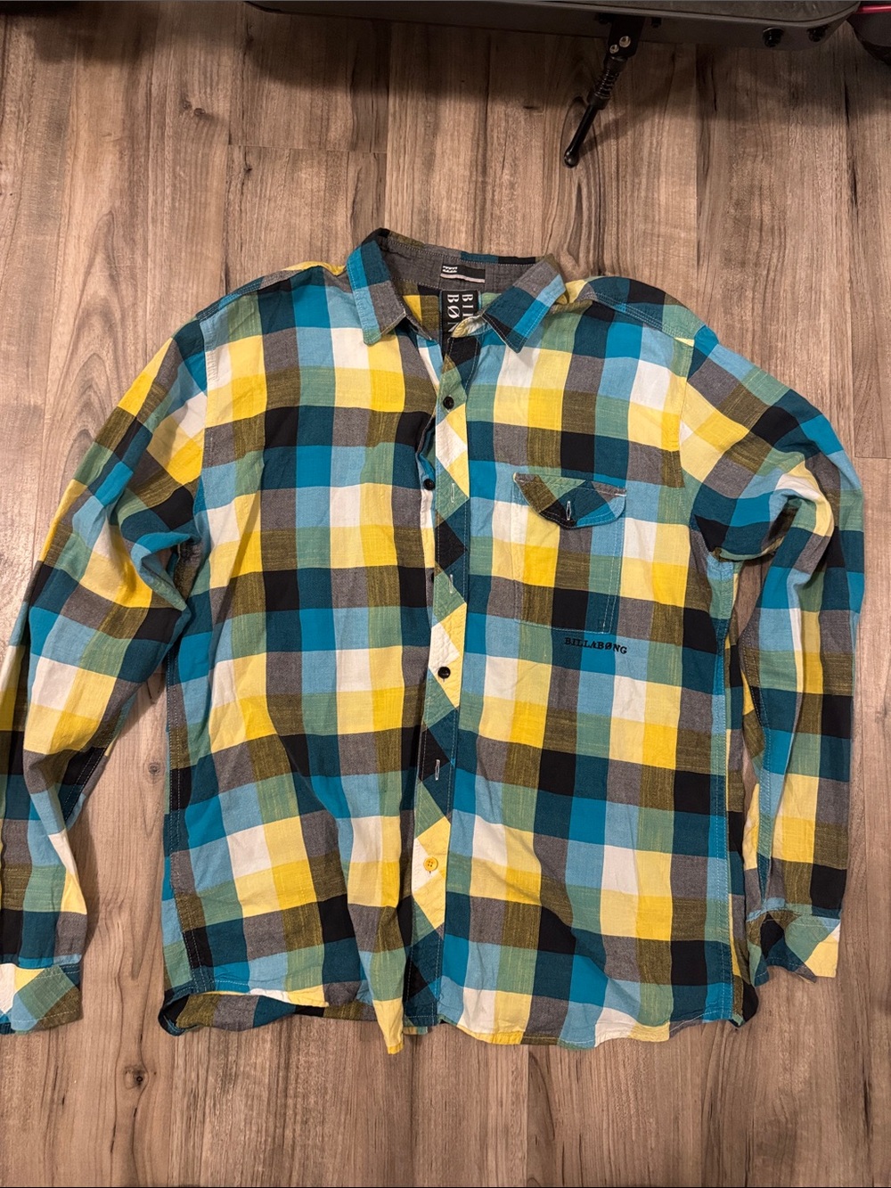 Billabong Men's Teal, Yellow & Black Plaid Button-Down Shirt
